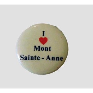 I Love Mont Sainte Anne Pin Quebec Canada Vintage 1985 Tie Tac Lapel Hat .75 In.